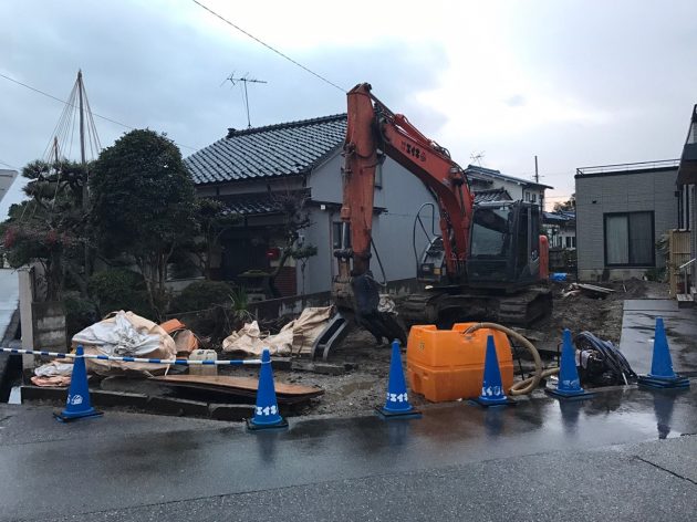 富山市の株式会社エイキ　木の伐採