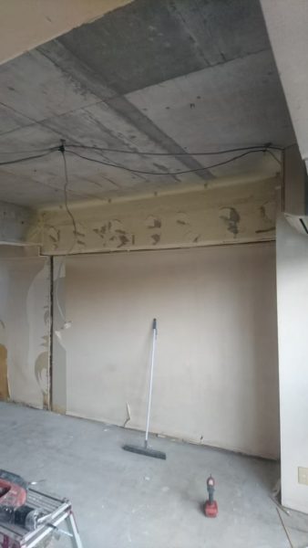 富山市のマンションをスケルトン解体工事6
