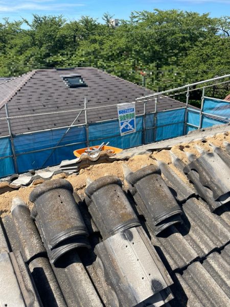 解体工事の養生シートと足場の役割（富山市の住宅）5