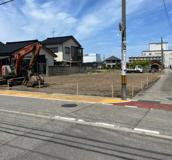 富山市の更地