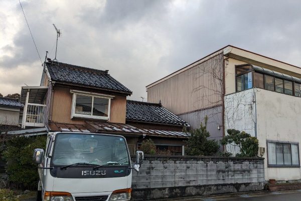 富山市の解体工事屋EIKI Inc. 木造とS造